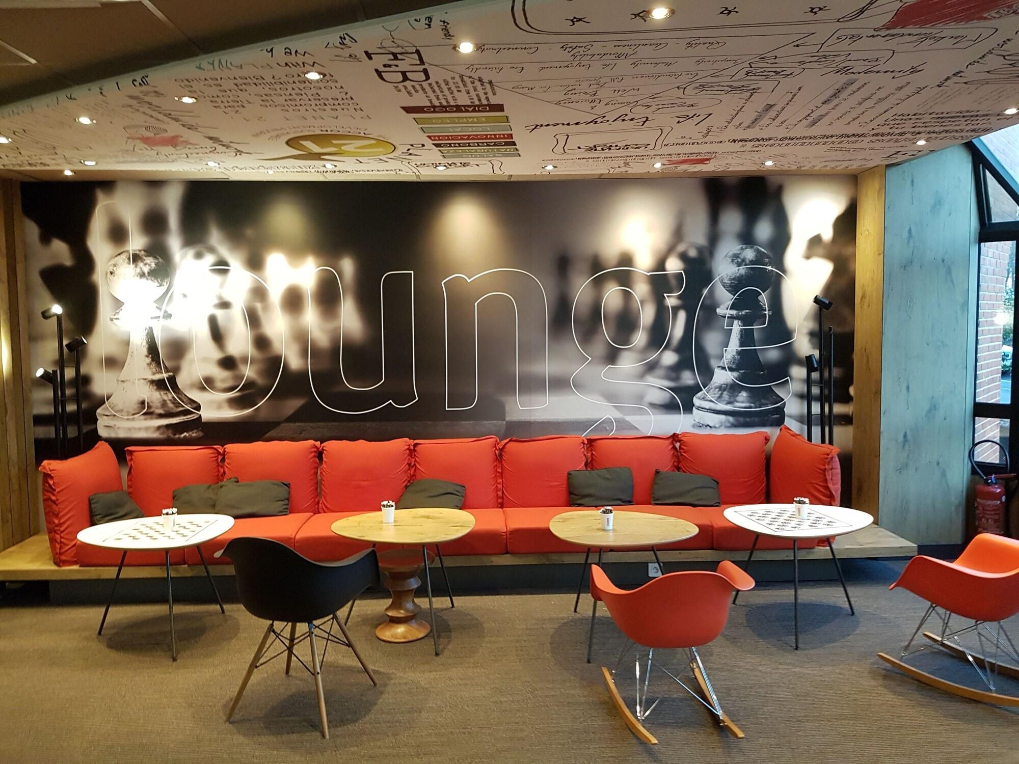 Hotel Ibis Évry-Courcouronnes Esterno foto