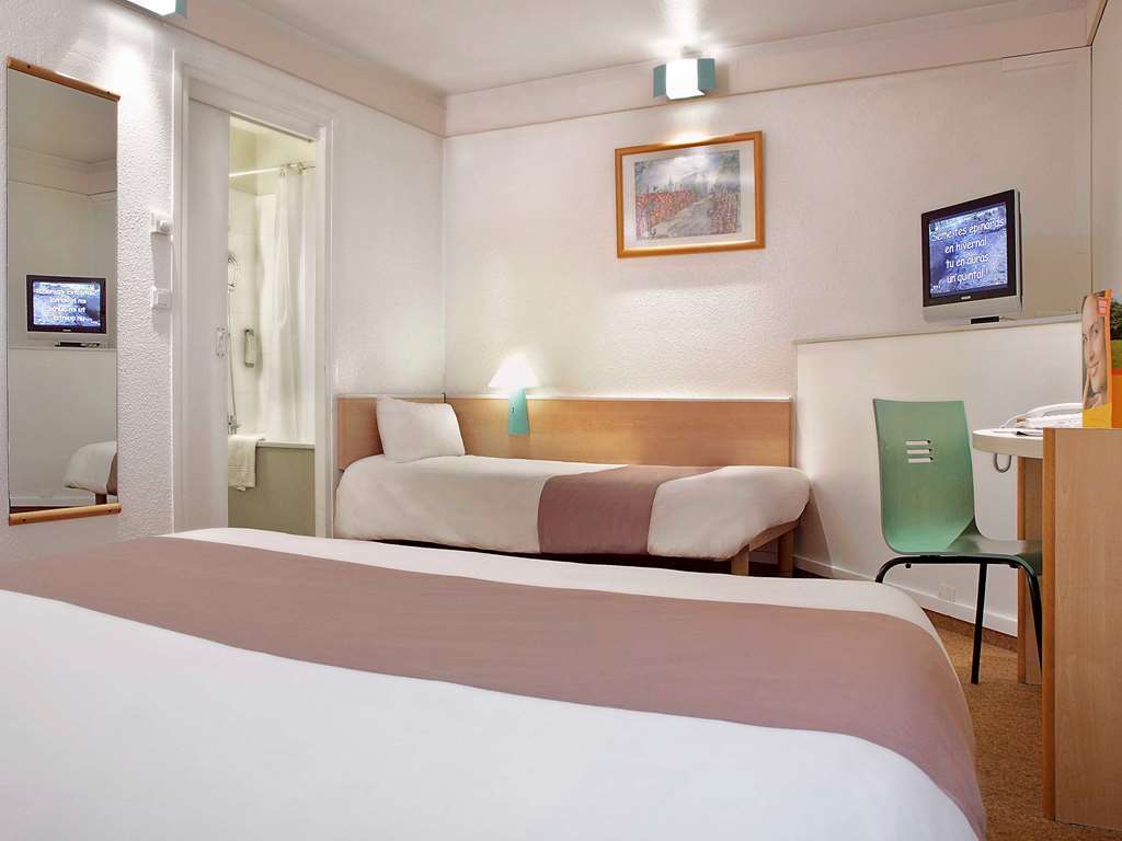 Hotel Ibis Évry-Courcouronnes Camera foto